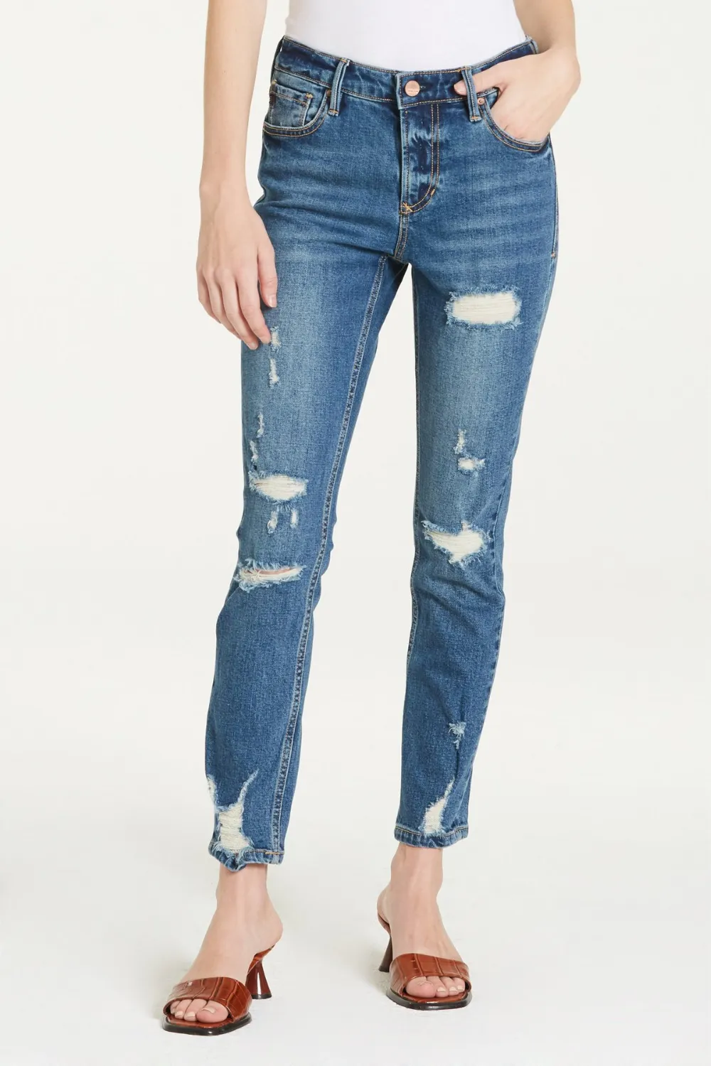 AIDEN HIGH-RISE GIRLFRIEND JEANS | SACRAMENTO