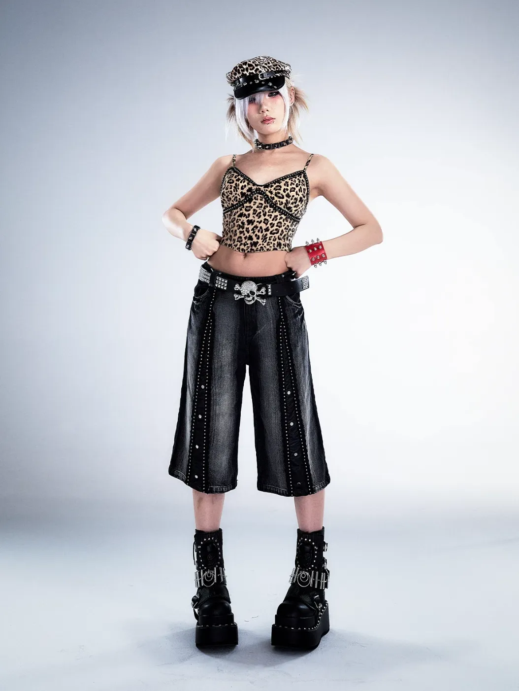 Frustration Garden Gothic Punk Denim Culottes - Black Faded Wide-Leg Capris with Studded Details