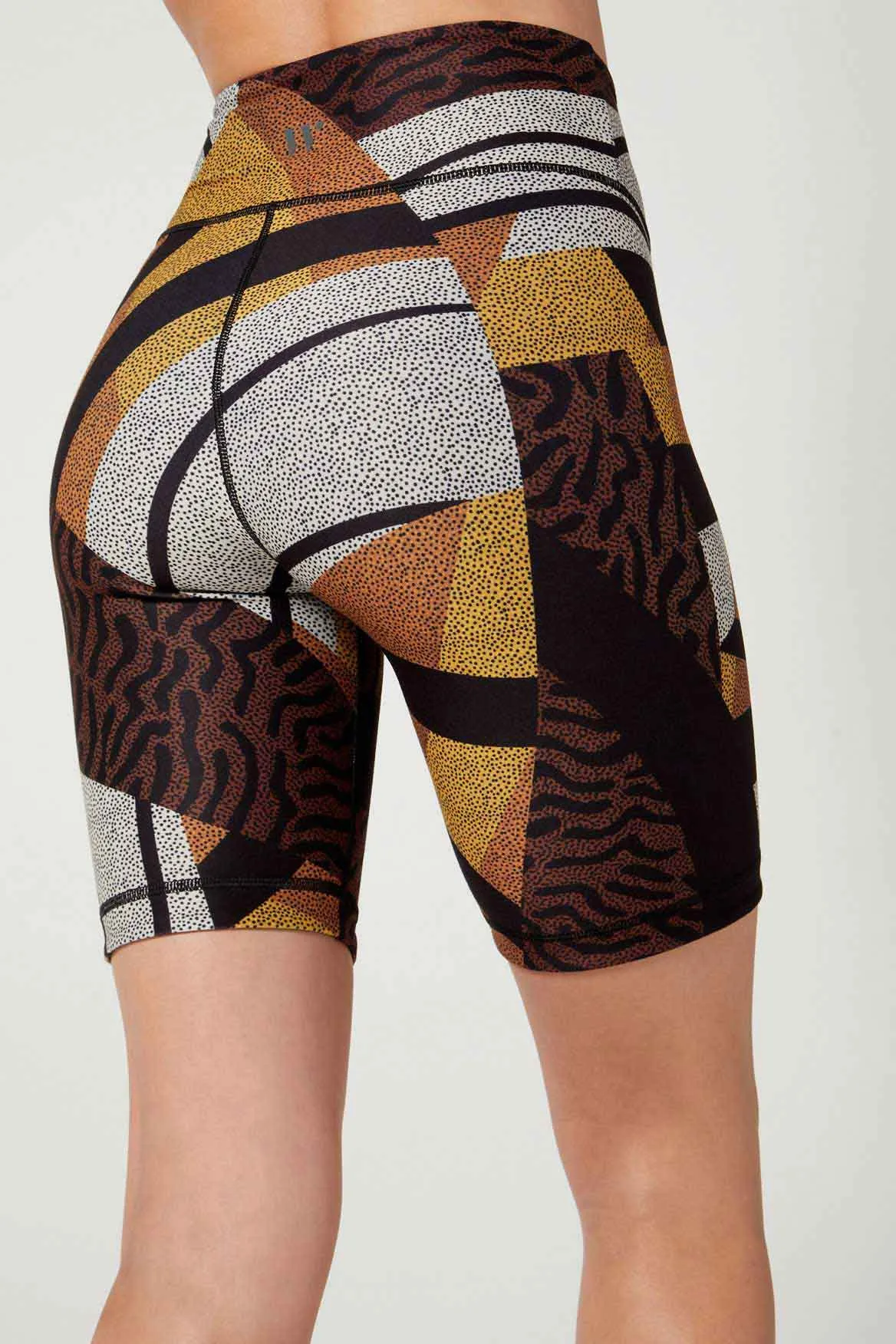 Kurt Reversible High Waist Short Totem