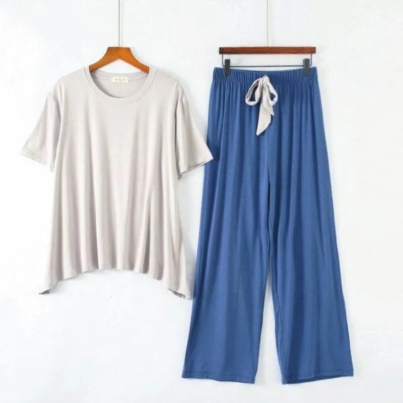 Pajamas And Short-Sleeved Trousers