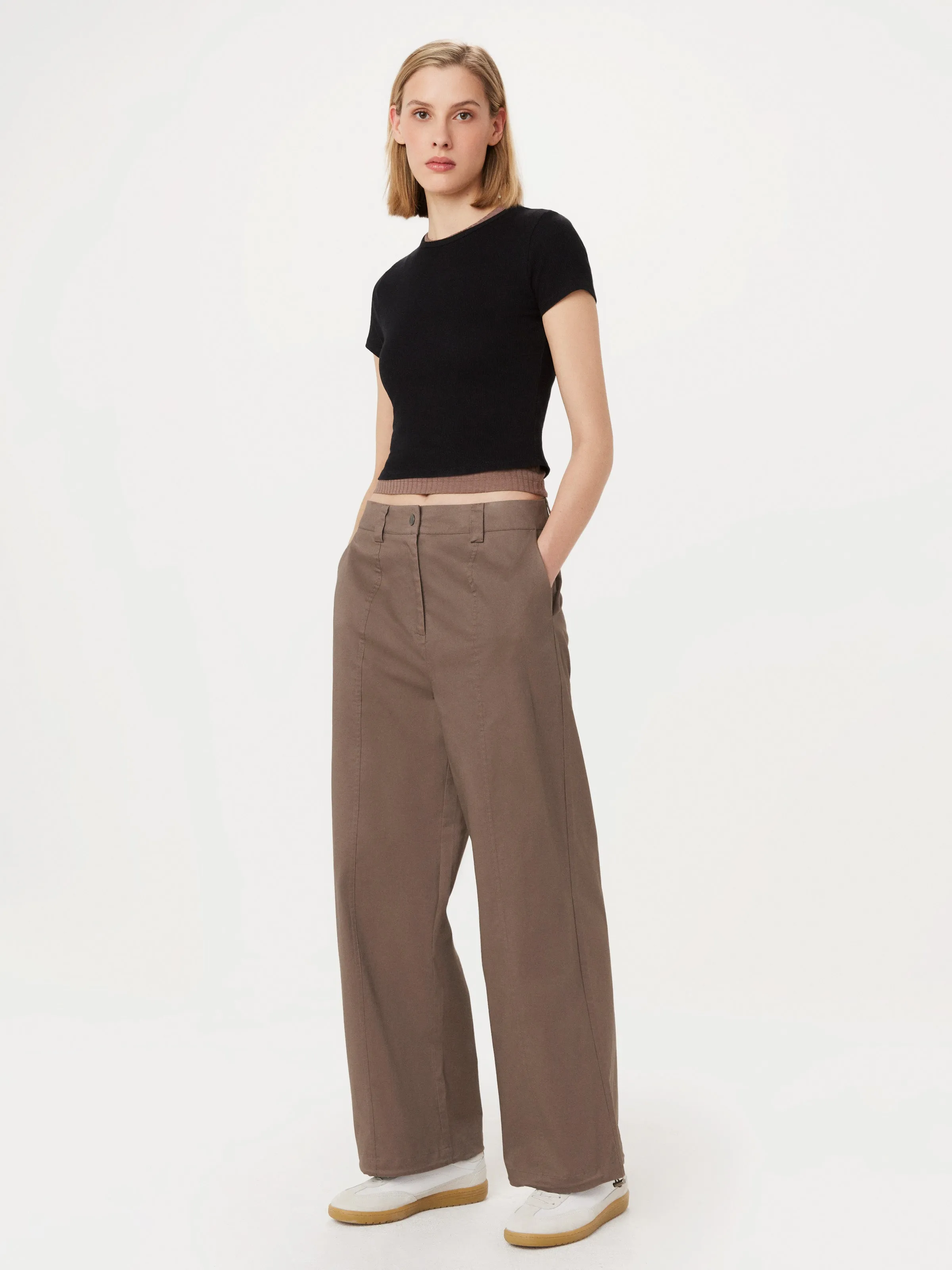 The Emma Parachute Wide Leg Pant in Dark Clay