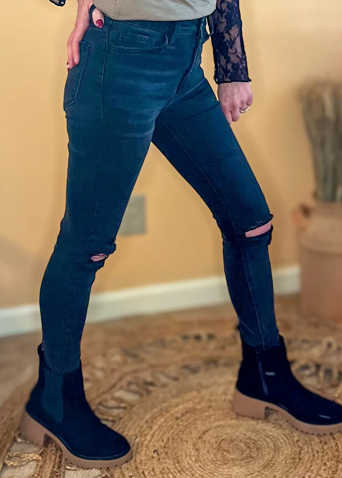 Vervet Haylie High-Rise Skinny Jeans