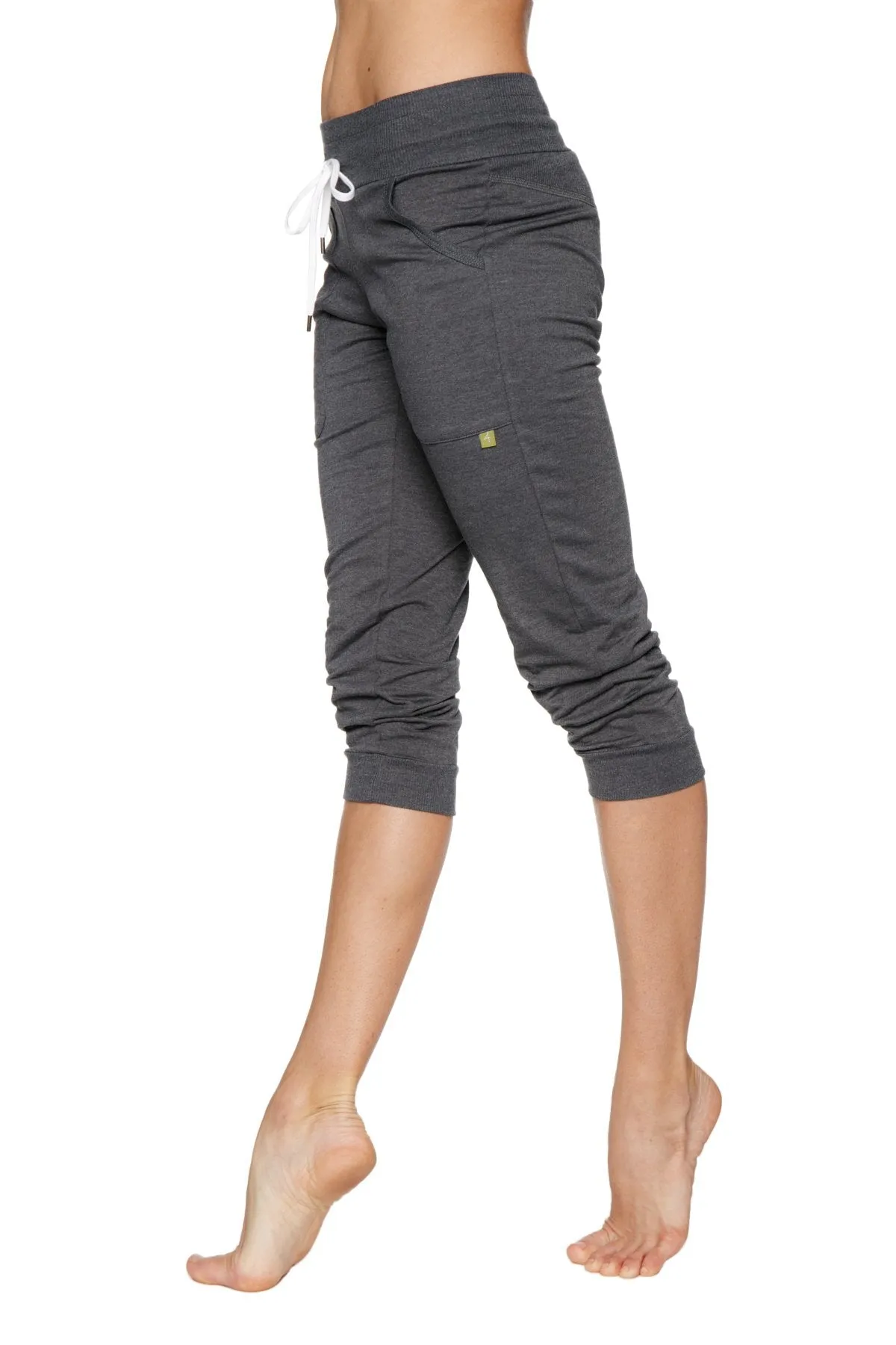 Women's Cuffed Jogger Yoga Pant (Solid Charcoal)